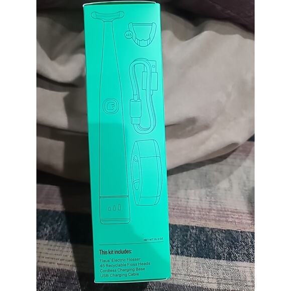 New FLAUS Electric Flosser with 3 Speeds + Replacement Heads - Picture 4 of 6